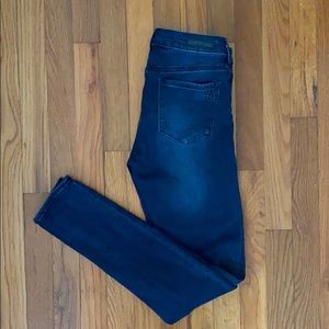 ARTICLES OF SOCIETY, skinny Jeans rise 8”.